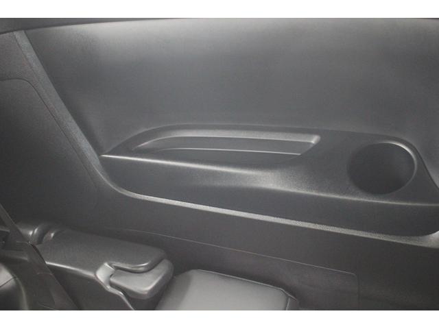 アルファード 2.5S タイプゴールド 禁煙車 後期型 純正9型ナビ バックカメラ サンルーフ 両側電動スライドドア 電動リアゲート ETC 純正18インチアルミホイール レーダークルーズコントロール LEDヘッドライト 衝突軽減(69枚目)