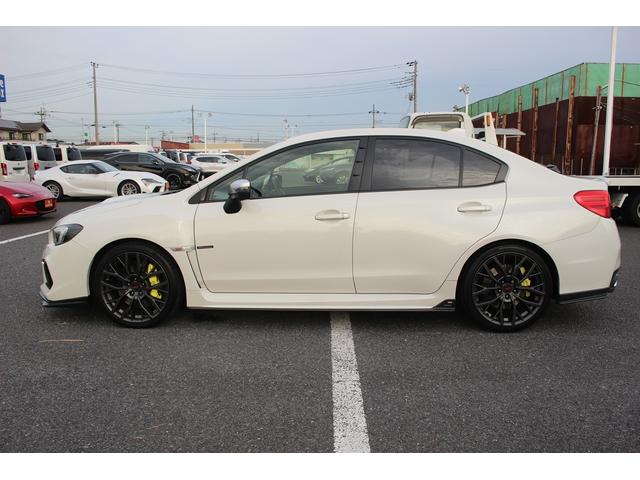 ＷＲＸ ＳＴＩ ＳＴＩ　タイプＳ　禁煙車　後期型　６ＭＴ　１オーナー　純正ナビ　フルセグＴＶ　ＲＥＣＡＲＤハーフレザーシート　ＥＴＣ　ＳＴＩエアロ　バックカメラ　パワーシート　純正１９インチアルミホイール　シートヒーター（11枚目）
