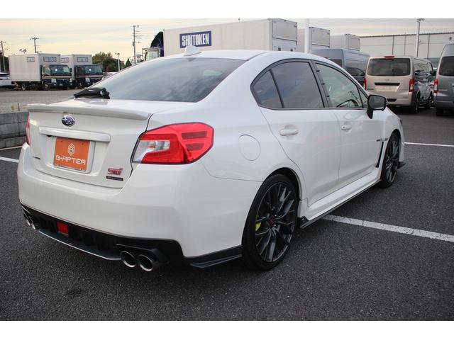 ＷＲＸ ＳＴＩ ＳＴＩ　タイプＳ　禁煙車　後期型　６ＭＴ　１オーナー　純正ナビ　フルセグＴＶ　ＲＥＣＡＲＤハーフレザーシート　ＥＴＣ　ＳＴＩエアロ　バックカメラ　パワーシート　純正１９インチアルミホイール　シートヒーター（14枚目）