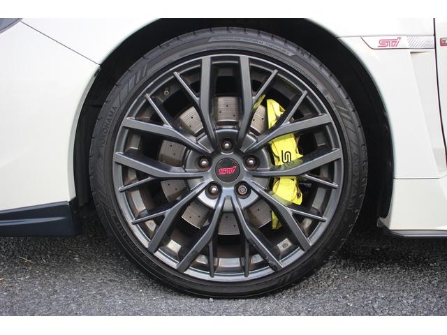 ＷＲＸ ＳＴＩ ＳＴＩ　タイプＳ　禁煙車　後期型　６ＭＴ　１オーナー　純正ナビ　フルセグＴＶ　ＲＥＣＡＲＤハーフレザーシート　ＥＴＣ　ＳＴＩエアロ　バックカメラ　パワーシート　純正１９インチアルミホイール　シートヒーター（19枚目）