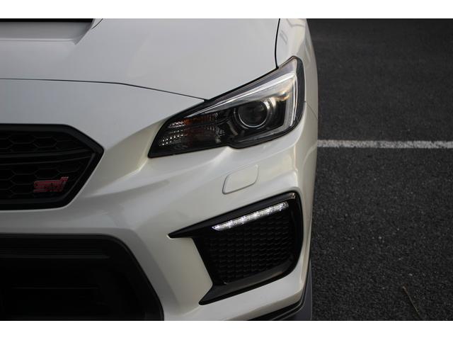 ＷＲＸ ＳＴＩ ＳＴＩ　タイプＳ　禁煙車　後期型　６ＭＴ　１オーナー　純正ナビ　フルセグＴＶ　ＲＥＣＡＲＤハーフレザーシート　ＥＴＣ　ＳＴＩエアロ　バックカメラ　パワーシート　純正１９インチアルミホイール　シートヒーター（20枚目）