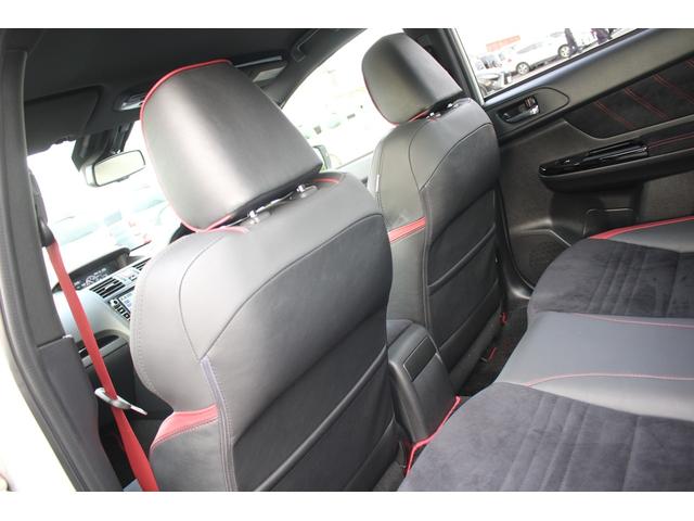 ＷＲＸ ＳＴＩ ＳＴＩ　タイプＳ　禁煙車　後期型　６ＭＴ　１オーナー　純正ナビ　フルセグＴＶ　ＲＥＣＡＲＤハーフレザーシート　ＥＴＣ　ＳＴＩエアロ　バックカメラ　パワーシート　純正１９インチアルミホイール　シートヒーター（39枚目）