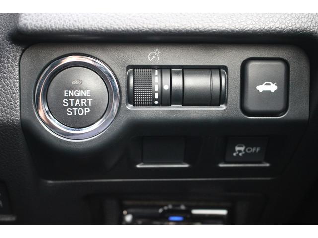 ＷＲＸ ＳＴＩ ＳＴＩ　タイプＳ　禁煙車　後期型　６ＭＴ　１オーナー　純正ナビ　フルセグＴＶ　ＲＥＣＡＲＤハーフレザーシート　ＥＴＣ　ＳＴＩエアロ　バックカメラ　パワーシート　純正１９インチアルミホイール　シートヒーター（46枚目）