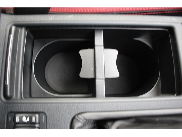 ＷＲＸ ＳＴＩ ＳＴＩ　タイプＳ　禁煙車　後期型　６ＭＴ　１オーナー　純正ナビ　フルセグＴＶ　ＲＥＣＡＲＤハーフレザーシート　ＥＴＣ　ＳＴＩエアロ　バックカメラ　パワーシート　純正１９インチアルミホイール　シートヒーター（60枚目）