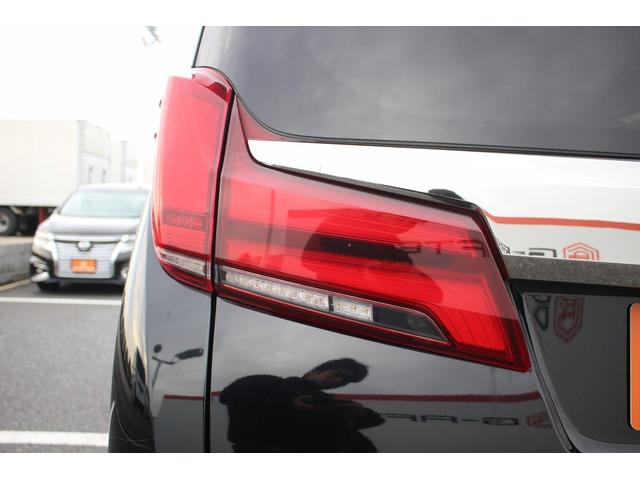 アルファード ２．５Ｓ　タイプゴールド　禁煙車　フルセグＴＶ　純正９型ナビ　バックカメラ　両側電動スライドドア　電動リアゲート　純正１７インチアルミホイール　ＥＴＣ２．０　ＤＶＤ再生　ツインムーンルーフ　後席モニター　３眼ＬＥＤヘッドライト（27枚目）