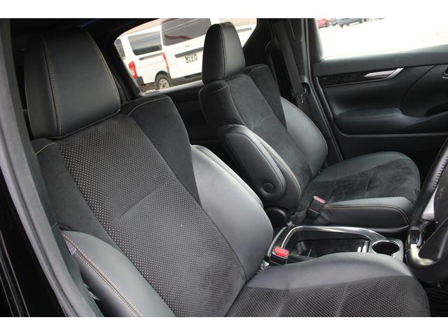 アルファード ２．５Ｓ　タイプゴールド　禁煙車　フルセグＴＶ　純正９型ナビ　バックカメラ　両側電動スライドドア　電動リアゲート　純正１７インチアルミホイール　ＥＴＣ２．０　ＤＶＤ再生　ツインムーンルーフ　後席モニター　３眼ＬＥＤヘッドライト（32枚目）