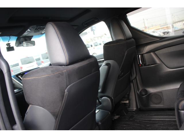 アルファード ２．５Ｓ　タイプゴールド　禁煙車　フルセグＴＶ　純正９型ナビ　バックカメラ　両側電動スライドドア　電動リアゲート　純正１７インチアルミホイール　ＥＴＣ２．０　ＤＶＤ再生　ツインムーンルーフ　後席モニター　３眼ＬＥＤヘッドライト（40枚目）