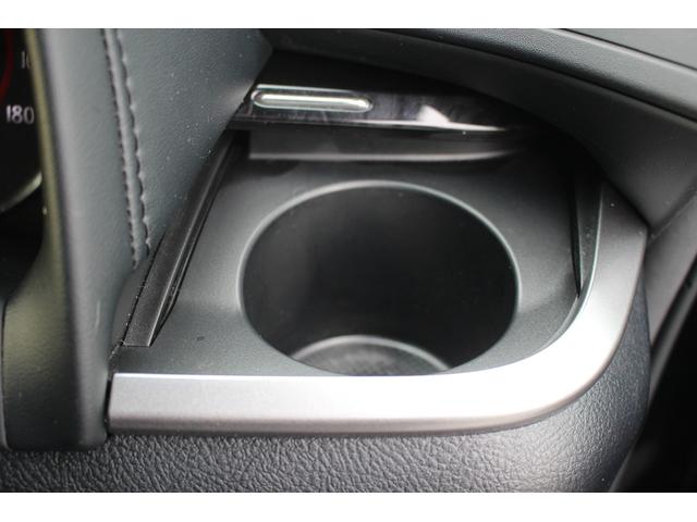 アルファード ２．５Ｓ　タイプゴールド　禁煙車　フルセグＴＶ　純正９型ナビ　バックカメラ　両側電動スライドドア　電動リアゲート　純正１７インチアルミホイール　ＥＴＣ２．０　ＤＶＤ再生　ツインムーンルーフ　後席モニター　３眼ＬＥＤヘッドライト（66枚目）