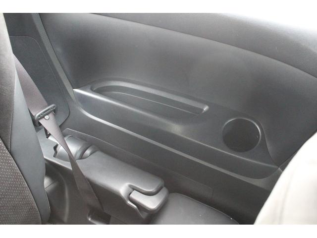 アルファード ２．５Ｓ　タイプゴールド　禁煙車　フルセグＴＶ　純正９型ナビ　バックカメラ　両側電動スライドドア　電動リアゲート　純正１７インチアルミホイール　ＥＴＣ２．０　ＤＶＤ再生　ツインムーンルーフ　後席モニター　３眼ＬＥＤヘッドライト（70枚目）