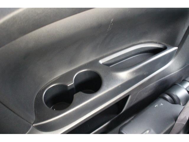 アルファード ２．５Ｓ　タイプゴールド　禁煙車　フルセグＴＶ　純正９型ナビ　バックカメラ　両側電動スライドドア　電動リアゲート　純正１７インチアルミホイール　ＥＴＣ２．０　ＤＶＤ再生　ツインムーンルーフ　後席モニター　３眼ＬＥＤヘッドライト（71枚目）