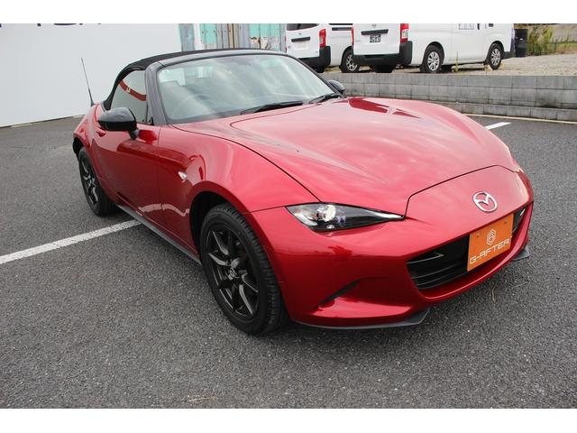 ロードスター Ｓスペシャルパッケージ　禁煙車　純正ナビ　バックカメラ　純正１６インチアルミホイール　アイドリングストップ　スマートキー　プッシュスタート　ＥＴＣ　本革巻ステアリング　衝突安全ボディ　ＬＥＤヘッドライト　マニュアルモード（8枚目）