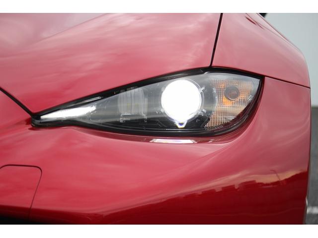 ロードスター Ｓスペシャルパッケージ　禁煙車　純正ナビ　バックカメラ　純正１６インチアルミホイール　アイドリングストップ　スマートキー　プッシュスタート　ＥＴＣ　本革巻ステアリング　衝突安全ボディ　ＬＥＤヘッドライト　マニュアルモード（20枚目）