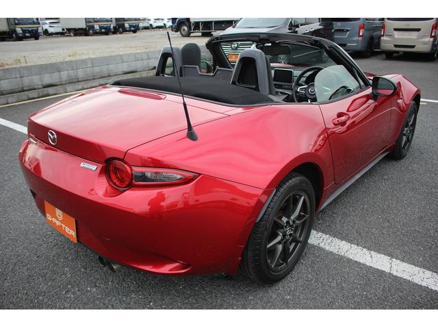 ロードスター Ｓスペシャルパッケージ　禁煙車　純正ナビ　バックカメラ　純正１６インチアルミホイール　アイドリングストップ　スマートキー　プッシュスタート　ＥＴＣ　本革巻ステアリング　衝突安全ボディ　ＬＥＤヘッドライト　マニュアルモード（34枚目）