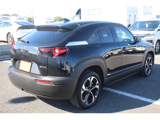 ＭＸ－３０ロータリーＥＶ ナチュラルモノトーン　禁煙車　純正８．８型ナビ　フルセグＴＶ　アラウンドビューモニター　ＢＯＳＥサウンドシステム　アダプティブクルーズコントール　衝突軽減ブレーキ　シートヒーター　ＥＴＣ　ＬＥＤヘッドライト（15枚目）