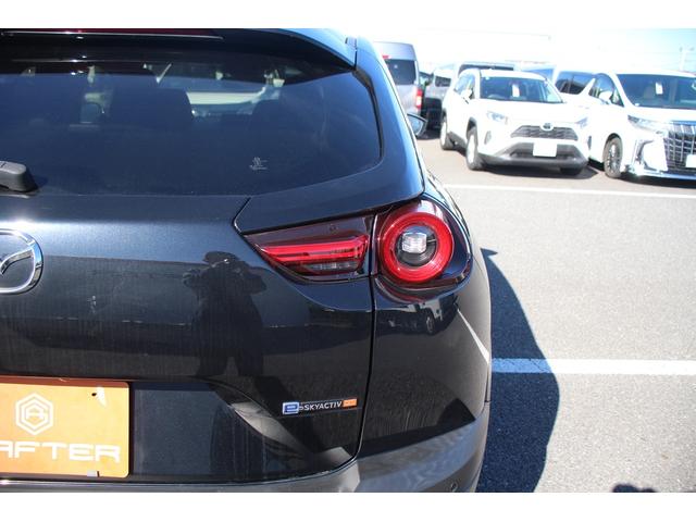 ＭＸ－３０ロータリーＥＶ ナチュラルモノトーン　禁煙車　純正８．８型ナビ　フルセグＴＶ　アラウンドビューモニター　ＢＯＳＥサウンドシステム　アダプティブクルーズコントール　衝突軽減ブレーキ　シートヒーター　ＥＴＣ　ＬＥＤヘッドライト（26枚目）