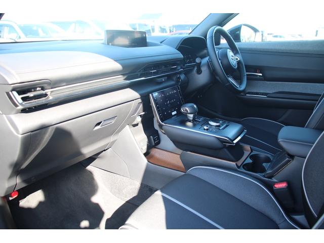 ＭＸ－３０ロータリーＥＶ ナチュラルモノトーン　禁煙車　純正８．８型ナビ　フルセグＴＶ　アラウンドビューモニター　ＢＯＳＥサウンドシステム　アダプティブクルーズコントール　衝突軽減ブレーキ　シートヒーター　ＥＴＣ　ＬＥＤヘッドライト（38枚目）