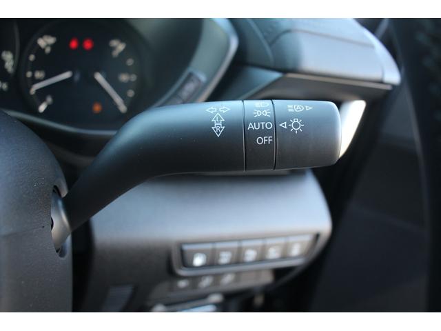 ＭＸ－３０ロータリーＥＶ ナチュラルモノトーン　禁煙車　純正８．８型ナビ　フルセグＴＶ　アラウンドビューモニター　ＢＯＳＥサウンドシステム　アダプティブクルーズコントール　衝突軽減ブレーキ　シートヒーター　ＥＴＣ　ＬＥＤヘッドライト（49枚目）