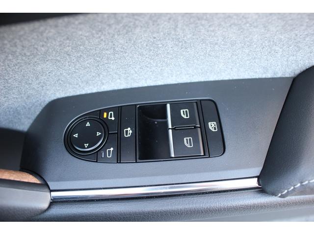 ＭＸ－３０ロータリーＥＶ ナチュラルモノトーン　禁煙車　純正８．８型ナビ　フルセグＴＶ　アラウンドビューモニター　ＢＯＳＥサウンドシステム　アダプティブクルーズコントール　衝突軽減ブレーキ　シートヒーター　ＥＴＣ　ＬＥＤヘッドライト（58枚目）