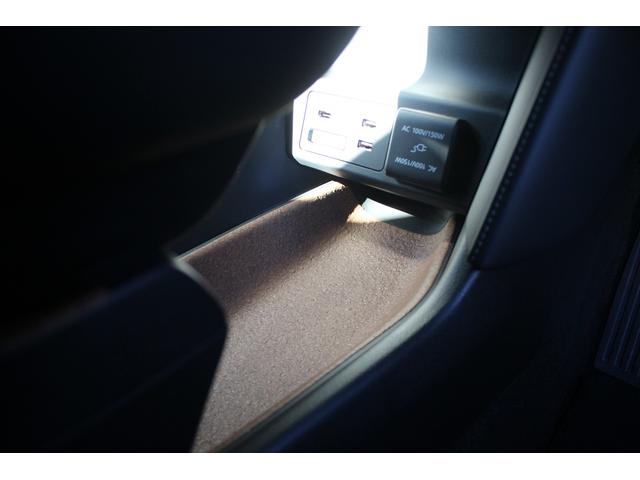 ＭＸ－３０ロータリーＥＶ ナチュラルモノトーン　禁煙車　純正８．８型ナビ　フルセグＴＶ　アラウンドビューモニター　ＢＯＳＥサウンドシステム　アダプティブクルーズコントール　衝突軽減ブレーキ　シートヒーター　ＥＴＣ　ＬＥＤヘッドライト（65枚目）