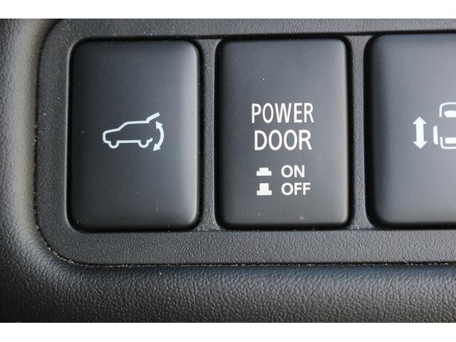 デリカD:5 P 禁煙車 ナビ 全周囲カメラ 両側電動 電動リアゲート 衝突軽減 レーダークルーズコントロール ETC マニュアルモード付 オートライト フォグライト パワーシート シートヒーター(6枚目)