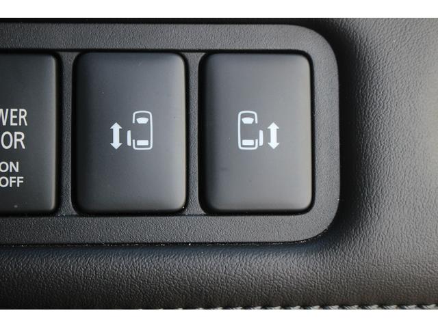 デリカD:5 P 禁煙車 ナビ 全周囲カメラ 両側電動 電動リアゲート 衝突軽減 レーダークルーズコントロール ETC マニュアルモード付 オートライト フォグライト パワーシート シートヒーター(8枚目)