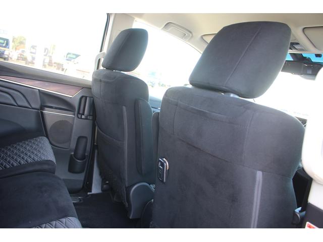 デリカD:5 P 禁煙車 ナビ 全周囲カメラ 両側電動 電動リアゲート 衝突軽減 レーダークルーズコントロール ETC マニュアルモード付 オートライト フォグライト パワーシート シートヒーター(35枚目)