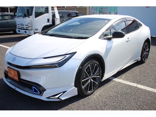 プリウス Z 禁煙車 モデリスタフルエアロ 純正12.3型ナビ フルセグTV 全周囲カメラ 純正19インチアルミホイール レーダークルーズコントロール ETC2.0 電動リアゲート シートヒーター(11枚目)