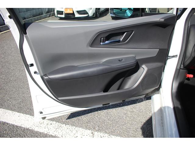 プリウス Z 禁煙車 モデリスタフルエアロ 純正12.3型ナビ フルセグTV 全周囲カメラ 純正19インチアルミホイール レーダークルーズコントロール ETC2.0 電動リアゲート シートヒーター(41枚目)