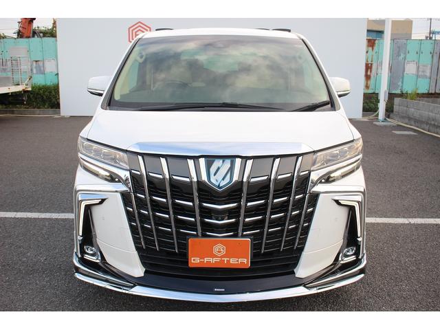 アルファードハイブリッド エグゼクティブラウンジS 後期 禁煙車 JBLサウンド 後席モニター メーカー10型ナビ 全周囲カメラ フルセグTV 温冷肌革 レーダークルーズコントロール シグネチャーイルミ レーンキープアシスト 衝突軽減 ETC2.0(13枚目)