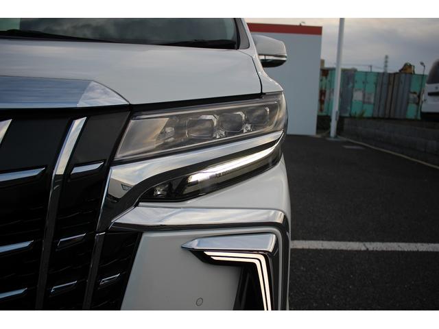 アルファードハイブリッド エグゼクティブラウンジS 後期 禁煙車 JBLサウンド 後席モニター メーカー10型ナビ 全周囲カメラ フルセグTV 温冷肌革 レーダークルーズコントロール シグネチャーイルミ レーンキープアシスト 衝突軽減 ETC2.0(28枚目)