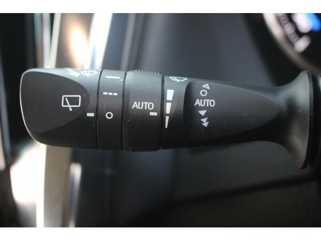 アルファードハイブリッド エグゼクティブラウンジS 後期 禁煙車 JBLサウンド 後席モニター メーカー10型ナビ 全周囲カメラ フルセグTV 温冷肌革 レーダークルーズコントロール シグネチャーイルミ レーンキープアシスト 衝突軽減 ETC2.0(64枚目)