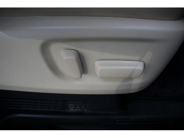 アルファードハイブリッド エグゼクティブラウンジS 後期 禁煙車 JBLサウンド 後席モニター メーカー10型ナビ 全周囲カメラ フルセグTV 温冷肌革 レーダークルーズコントロール シグネチャーイルミ レーンキープアシスト 衝突軽減 ETC2.0(74枚目)