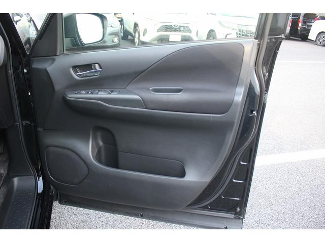 セレナ e-パワー ハイウェイスターV 禁煙車 純正10型ナビ 全周囲カメラ フルセグTV 後席モニター 両側電動スライドドア 純正16アルミホイール レーダークルーズコントロール 衝突軽減ブレーキ クリアランスソナー レーンアシスト(25枚目)