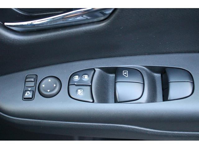 セレナ e-パワー ハイウェイスターV 禁煙車 純正10型ナビ 全周囲カメラ フルセグTV 後席モニター 両側電動スライドドア 純正16アルミホイール レーダークルーズコントロール 衝突軽減ブレーキ クリアランスソナー レーンアシスト(59枚目)