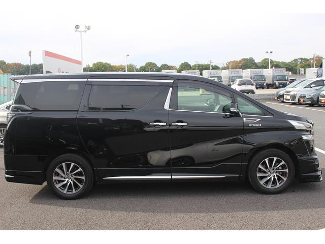 ヴェルファイアハイブリッド エグゼクティブラウンジ 禁煙車 フロントTRDエアロ サイド、リアモデリスタエアロ 純正10.5型JBLナビ 黒革シート 全周囲カメラ 後席モニター シートヒーター 衝突軽減ブレーキ パワーシート スマートキー(9枚目)