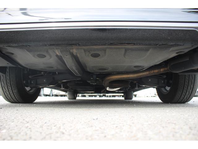 ヴェルファイアハイブリッド エグゼクティブラウンジ 禁煙車 フロントTRDエアロ サイド、リアモデリスタエアロ 純正10.5型JBLナビ 黒革シート 全周囲カメラ 後席モニター シートヒーター 衝突軽減ブレーキ パワーシート スマートキー(22枚目)