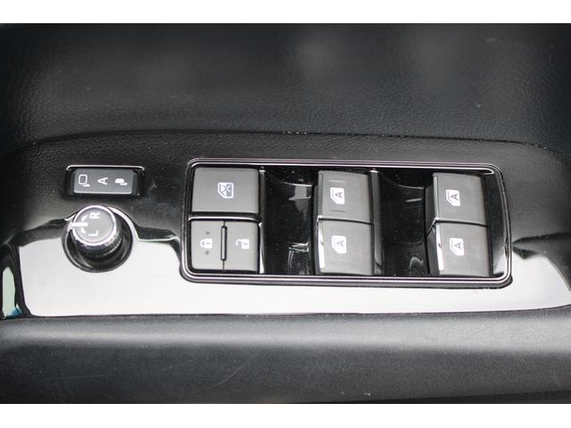 ヴェルファイアハイブリッド エグゼクティブラウンジ 禁煙車 フロントTRDエアロ サイド、リアモデリスタエアロ 純正10.5型JBLナビ 黒革シート 全周囲カメラ 後席モニター シートヒーター 衝突軽減ブレーキ パワーシート スマートキー(72枚目)