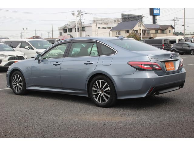 クラウンハイブリッド S Cパッケージ 禁煙車 純正ナビ フルセグTV 全周囲カメラ クリアランスソナー LEDヘッドライト レーダークルーズコントロール ETC CD/DVD再生 Bluetooth接続 ブラインドスポットモニター(10枚目)