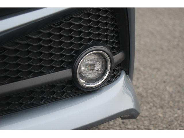 クラウンハイブリッド S Cパッケージ 禁煙車 純正ナビ フルセグTV 全周囲カメラ クリアランスソナー LEDヘッドライト レーダークルーズコントロール ETC CD/DVD再生 Bluetooth接続 ブラインドスポットモニター(23枚目)