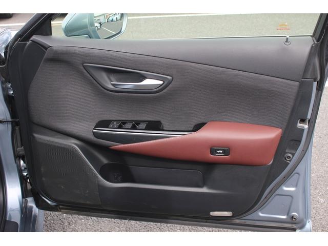 クラウンハイブリッド S Cパッケージ 禁煙車 純正ナビ フルセグTV 全周囲カメラ クリアランスソナー LEDヘッドライト レーダークルーズコントロール ETC CD/DVD再生 Bluetooth接続 ブラインドスポットモニター(29枚目)