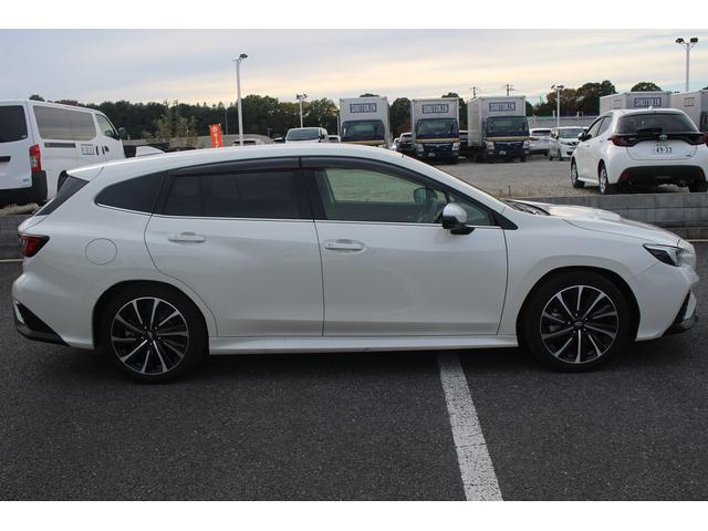 レヴォーグ STIスポーツ EX 禁煙車 純正11.6インチナビ バックカメラ フルセグTV アイサイトX LEDヘッドライト 純正18インチアルミホイール ETC レーンキープアシスト 電動リアゲート シートヒーター(16枚目)