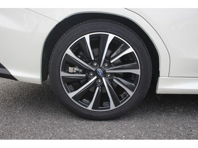 レヴォーグ STIスポーツ EX 禁煙車 純正11.6インチナビ バックカメラ フルセグTV アイサイトX LEDヘッドライト 純正18インチアルミホイール ETC レーンキープアシスト 電動リアゲート シートヒーター(18枚目)