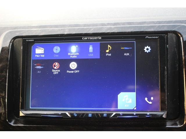 ハイエースバン ロングスーパーＧＬ　ダークプライムＳ　ワンオーナー　後期型　禁煙車　ナビ　バックカメラ　ハーフレザーシート　ＬＥＤヘッドライト　オートクルーズコントロール　電動格納ドアミラー　オートライト　衝突軽減ブレーキ　スマートキー　プッシュスタート（2枚目）