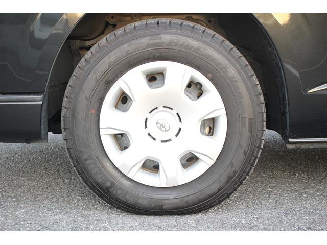 ハイエースバン ロングスーパーＧＬ　ダークプライムＳ　ワンオーナー　後期型　禁煙車　ナビ　バックカメラ　ハーフレザーシート　ＬＥＤヘッドライト　オートクルーズコントロール　電動格納ドアミラー　オートライト　衝突軽減ブレーキ　スマートキー　プッシュスタート（18枚目）