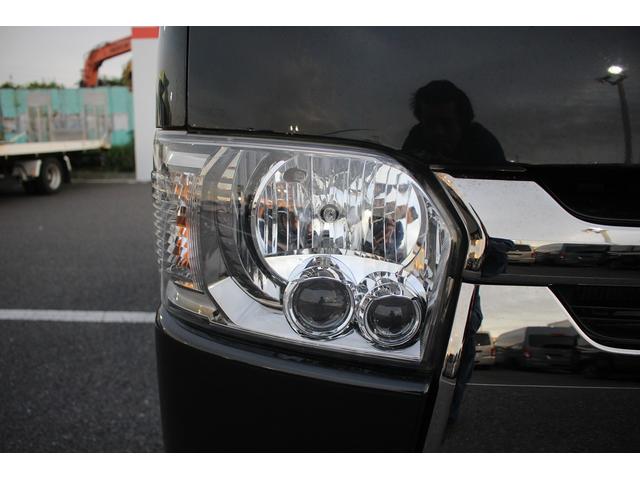 ハイエースバン ロングスーパーＧＬ　ダークプライムＳ　ワンオーナー　後期型　禁煙車　ナビ　バックカメラ　ハーフレザーシート　ＬＥＤヘッドライト　オートクルーズコントロール　電動格納ドアミラー　オートライト　衝突軽減ブレーキ　スマートキー　プッシュスタート（21枚目）