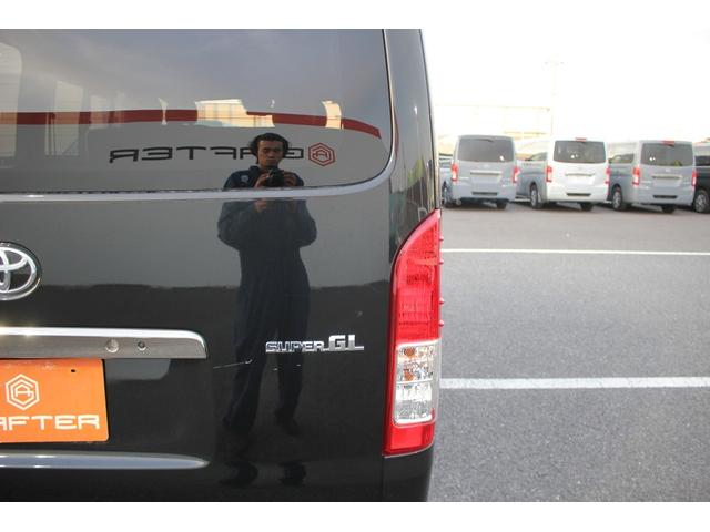 ハイエースバン ロングスーパーＧＬ　ダークプライムＳ　ワンオーナー　後期型　禁煙車　ナビ　バックカメラ　ハーフレザーシート　ＬＥＤヘッドライト　オートクルーズコントロール　電動格納ドアミラー　オートライト　衝突軽減ブレーキ　スマートキー　プッシュスタート（27枚目）