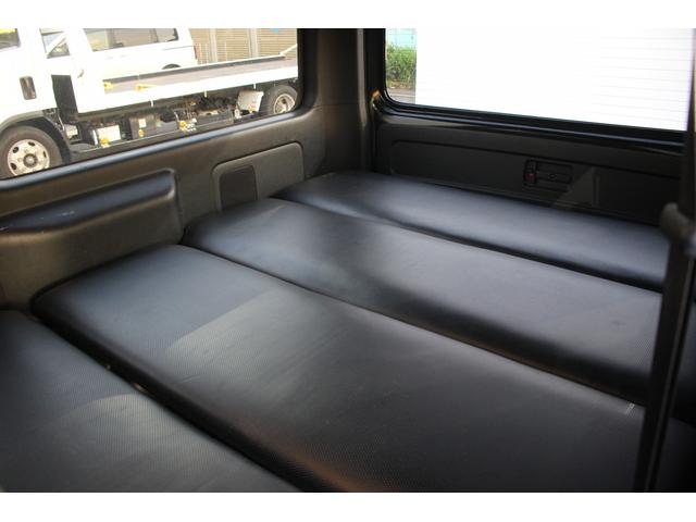 ハイエースバン ロングスーパーＧＬ　ダークプライムＳ　ワンオーナー　後期型　禁煙車　ナビ　バックカメラ　ハーフレザーシート　ＬＥＤヘッドライト　オートクルーズコントロール　電動格納ドアミラー　オートライト　衝突軽減ブレーキ　スマートキー　プッシュスタート（39枚目）