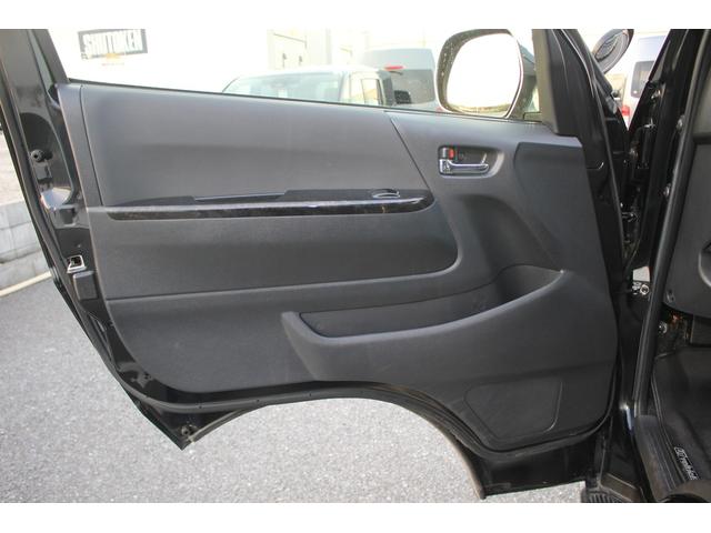 ハイエースバン ロングスーパーＧＬ　ダークプライムＳ　ワンオーナー　後期型　禁煙車　ナビ　バックカメラ　ハーフレザーシート　ＬＥＤヘッドライト　オートクルーズコントロール　電動格納ドアミラー　オートライト　衝突軽減ブレーキ　スマートキー　プッシュスタート（40枚目）