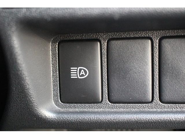 ハイエースバン ロングスーパーＧＬ　ダークプライムＳ　ワンオーナー　後期型　禁煙車　ナビ　バックカメラ　ハーフレザーシート　ＬＥＤヘッドライト　オートクルーズコントロール　電動格納ドアミラー　オートライト　衝突軽減ブレーキ　スマートキー　プッシュスタート（49枚目）