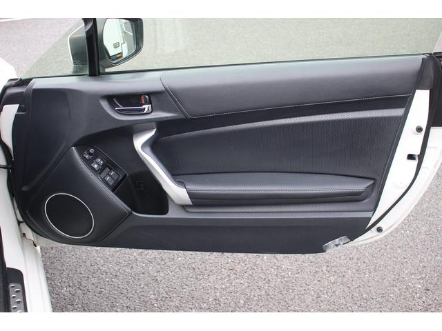 同業者様への販売はお断りさせていただきます。　車検無し車両の場合は、車検を取得したお支払い総額で表示しております。